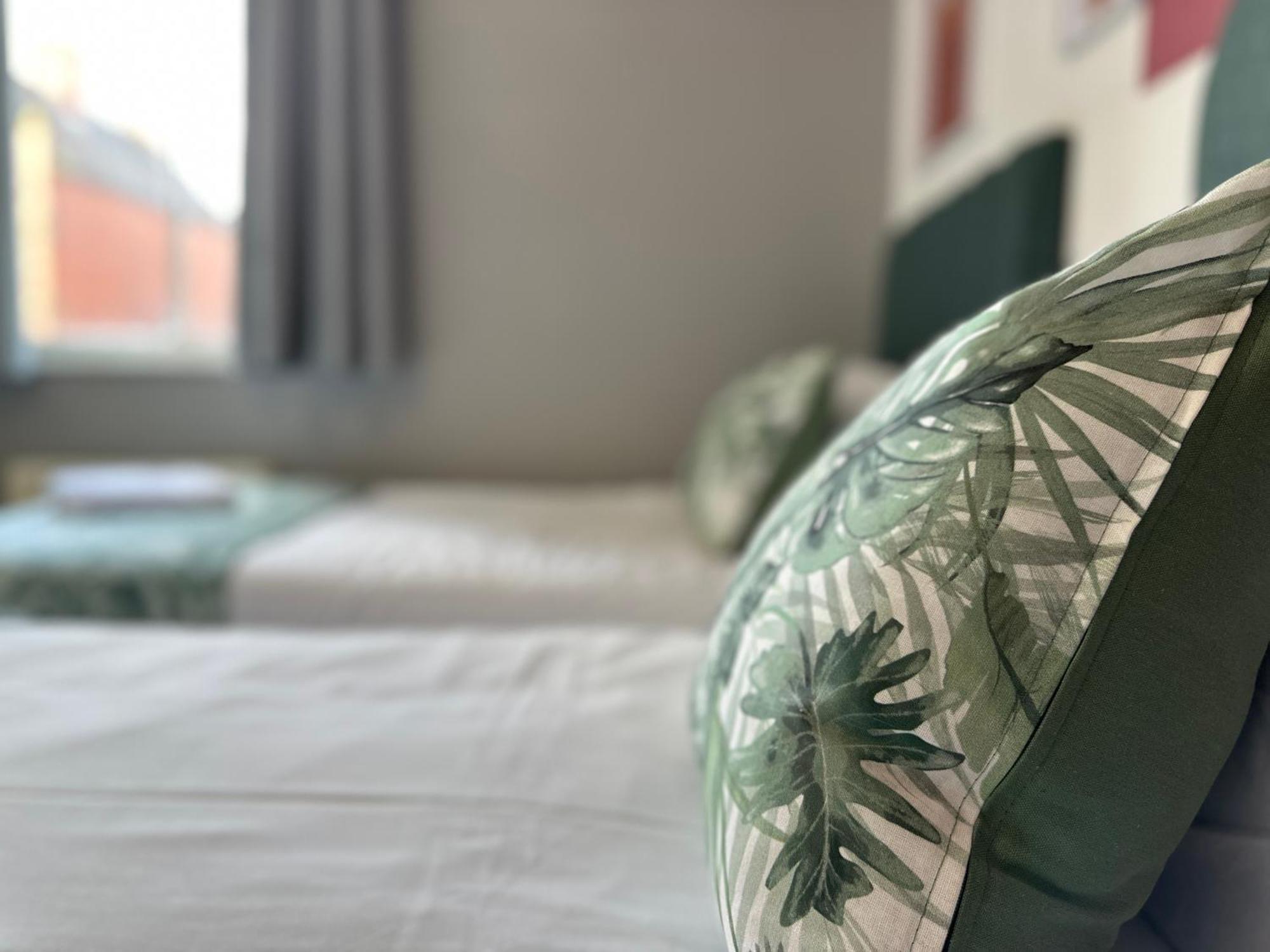 Great Offers On Long Stays!! Laluna Apartments Гейтсхед Екстериор снимка