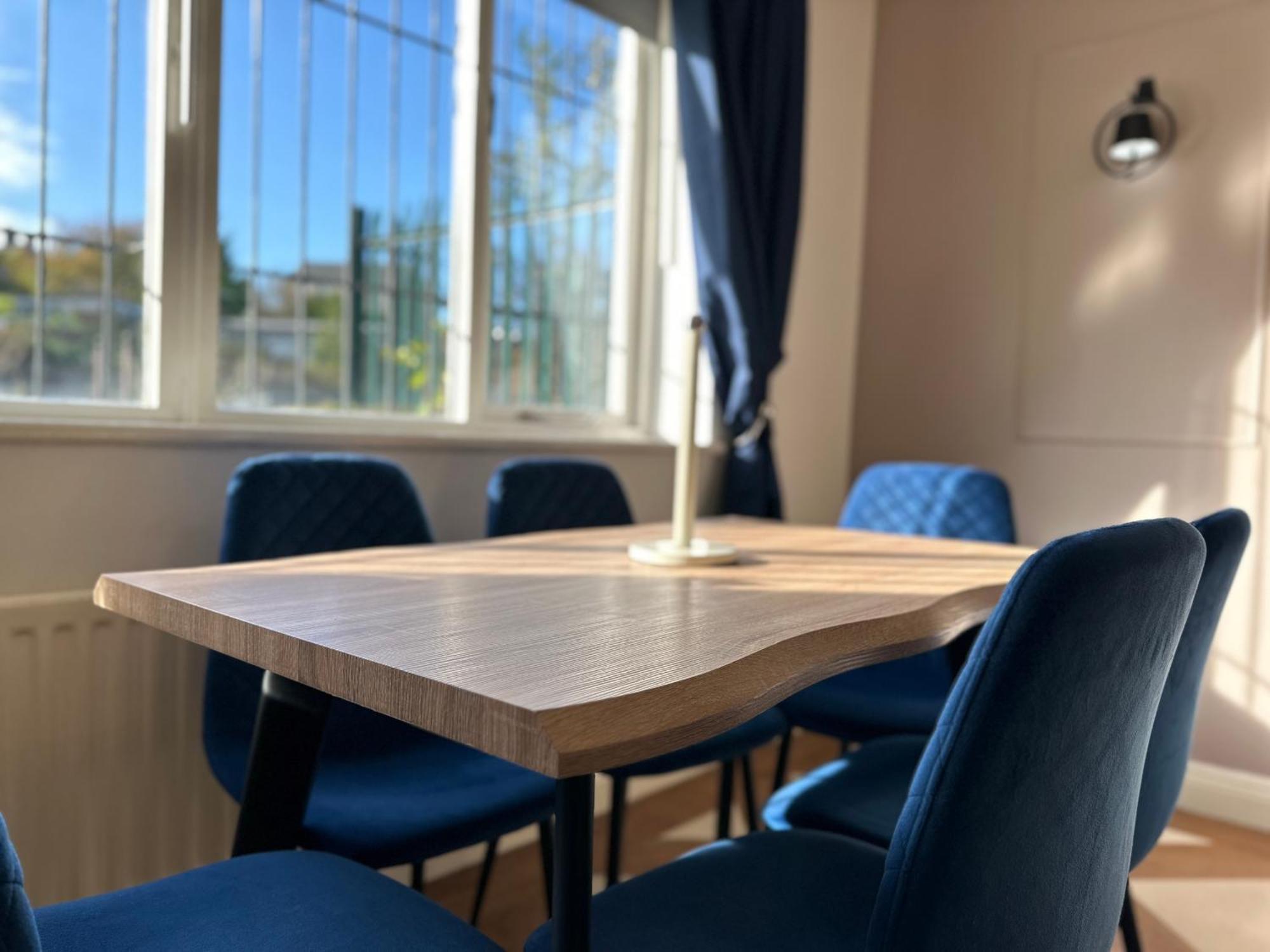 Great Offers On Long Stays!! Laluna Apartments Гейтсхед Екстериор снимка