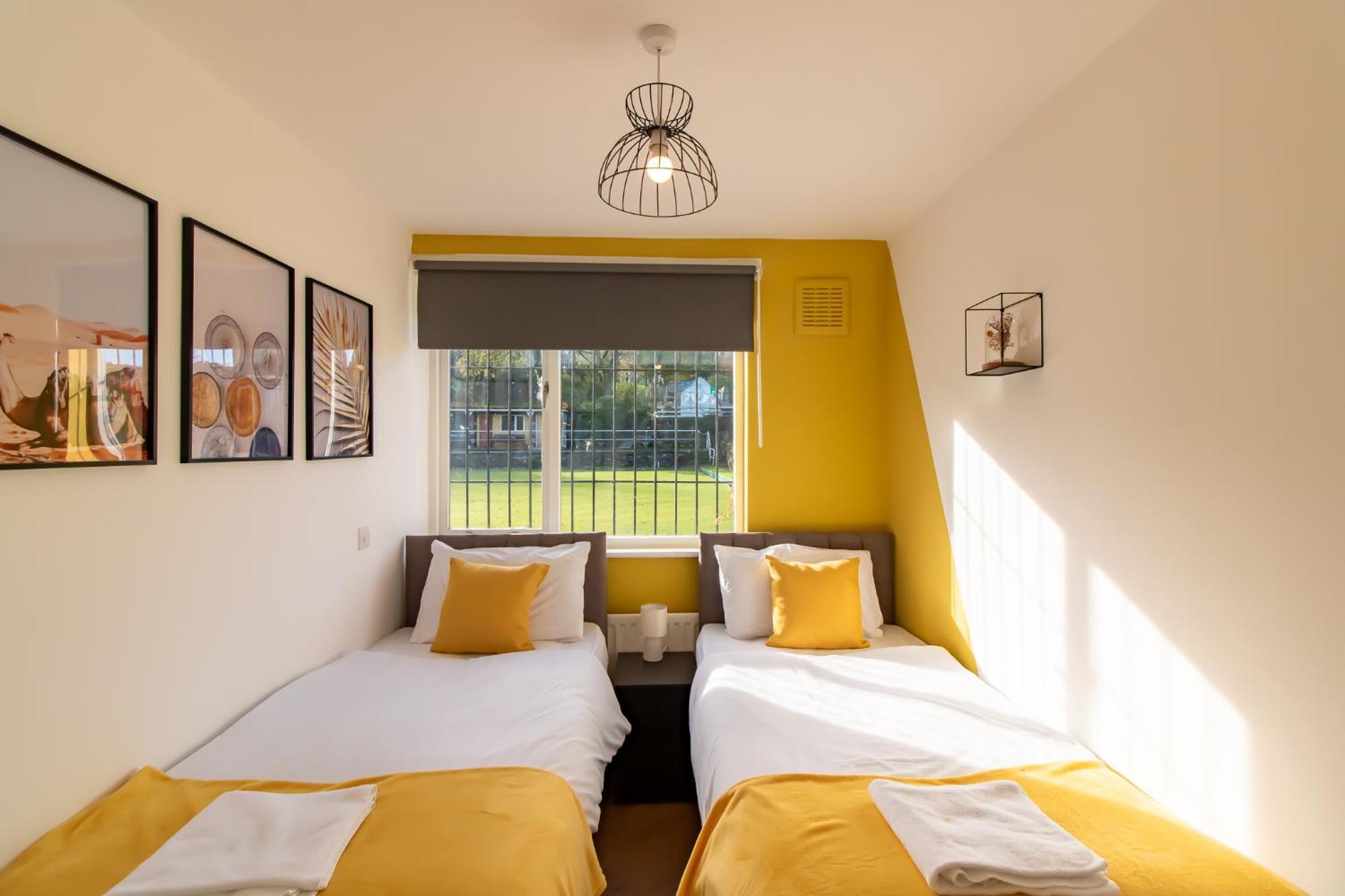 Great Offers On Long Stays!! Laluna Apartments Гейтсхед Екстериор снимка