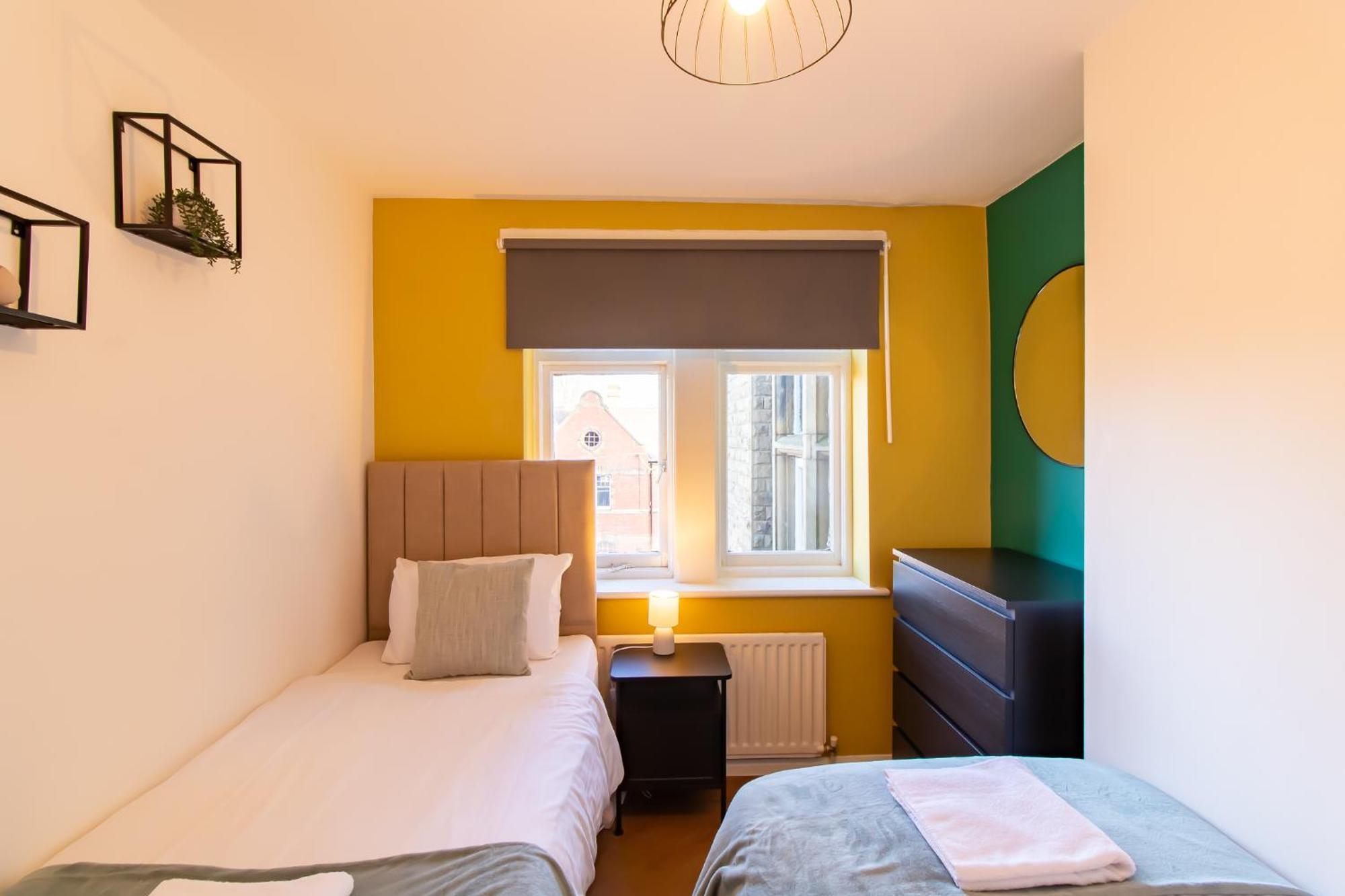 Great Offers On Long Stays!! Laluna Apartments Гейтсхед Екстериор снимка